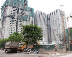 Tín dụng bất động sản tăng mạnh