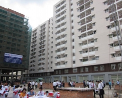 Thị trường bất động sản năm 2015: Chưa hết khó khăn