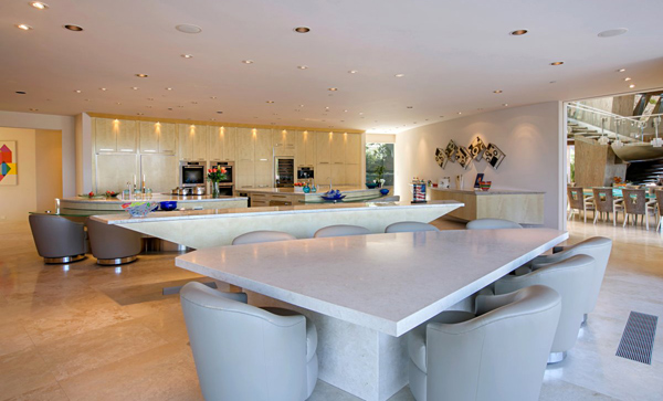 Choáng ngợp với dinh thự 60 triệu USD của đồng sáng lập Qualcomm