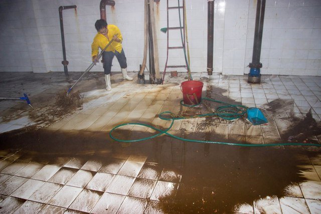 TPHCM: Người dân kêu trời với chất lượng một số chung cư