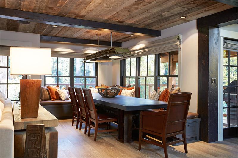 Phá vỡ sự đơn điệu cho nội thất phòng bếp