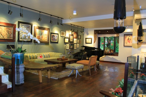 Ngây ngất với không gian xanh triệu đô của Diva Hồng Nhung