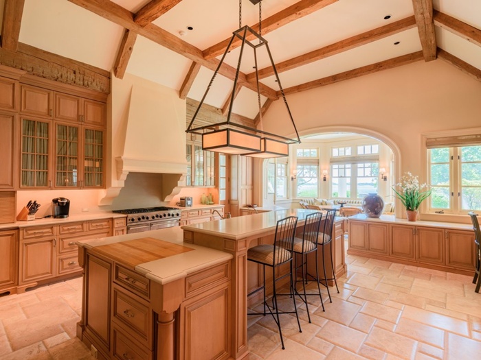 Cận cảnh 'cung điện' đắt giá của 'ông vua tiệc tùng' Mỹ